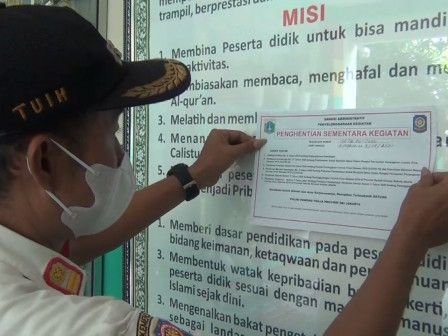 podiumnews.com-Kecamatan Cipayung Segel PAUD Pelanggar PPKM